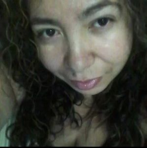 Meet your Posher, Ofelia